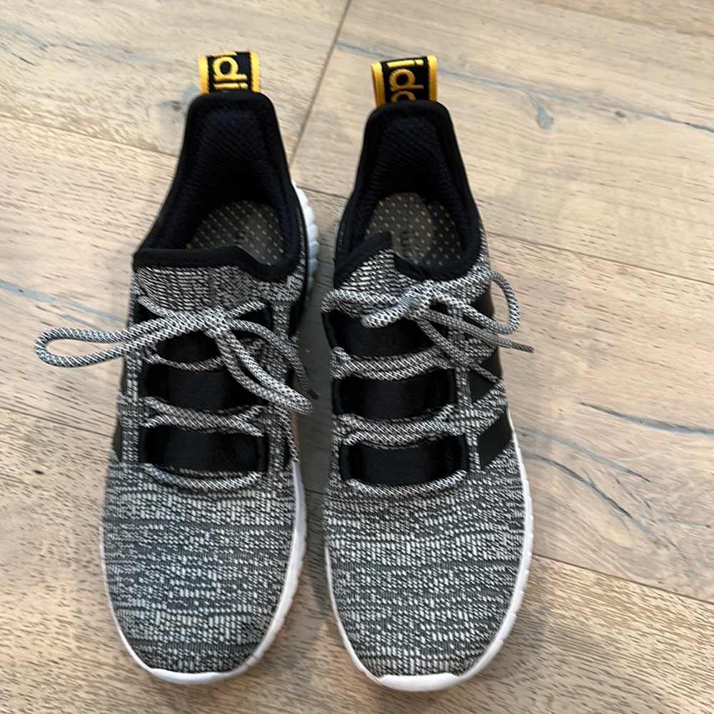 Adidas Kaptur sneaker 8.5 men’s